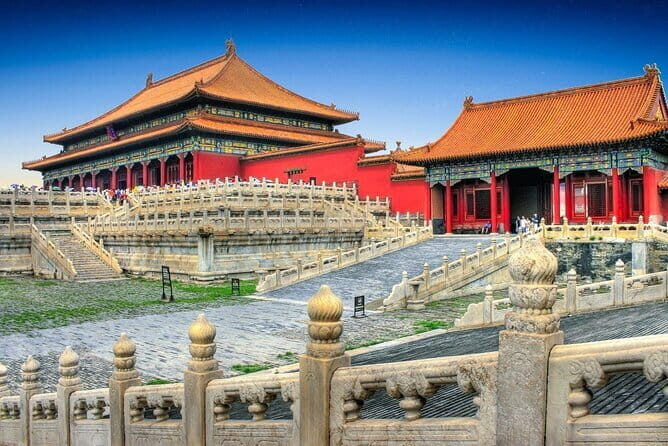 Forbidden City Entrance Ticket with Optional Guided Service - Who Should Consider This Tour?