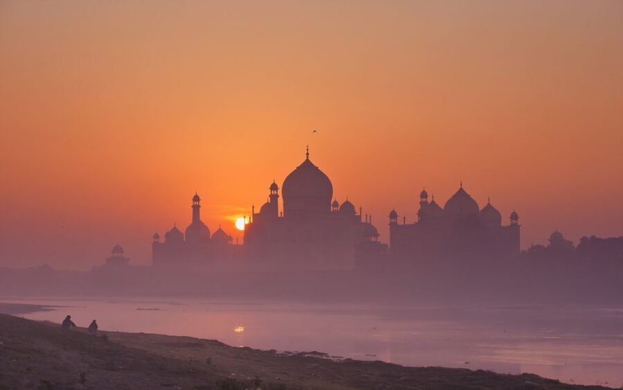 From Aerocity: Agra Tour with Taj Mahal Surnise & Agra Fort - What Makes This Tour Stand Out?