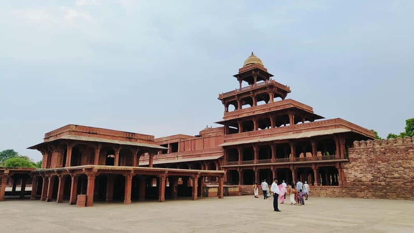 From Agra : Fatehpur Sikri Sightseeing by Private Car - FAQ