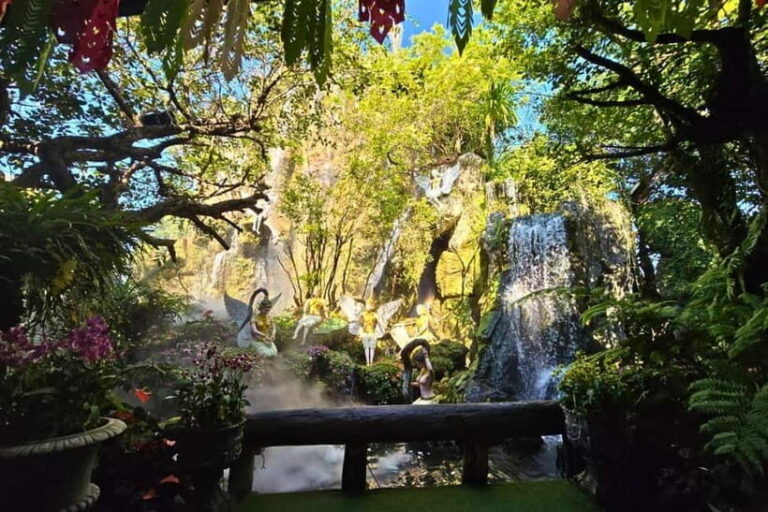 From Chiang Mai: White Temple, Blue Temple & Black House - Exploring the Temples and Attractions