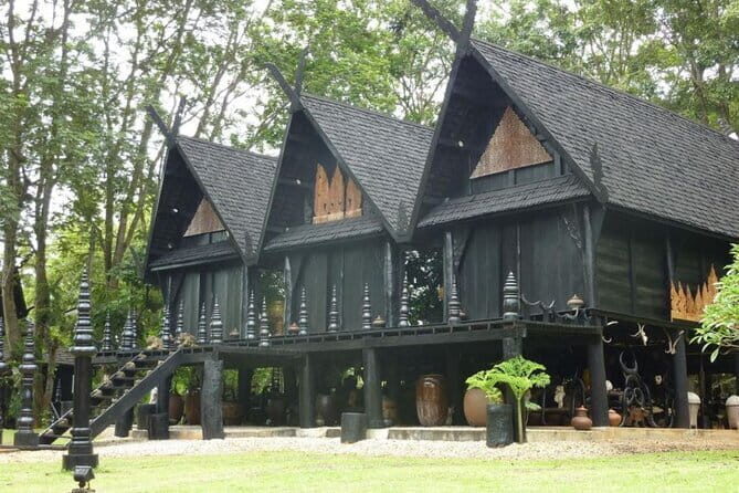 From Chiang Rai: 3 Temples, Golden Triangle Tour, Tea Plantation - FAQ