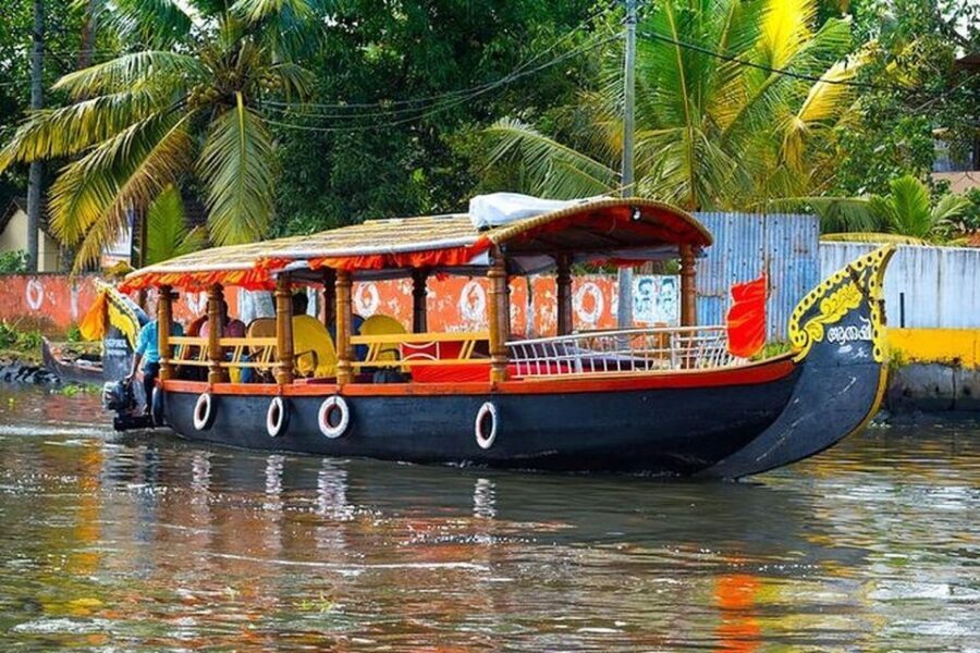 From Cochin Port: Backwater Cruise and Chinese Nets - FAQ