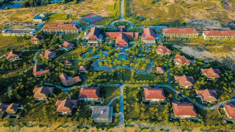 From Da Nang: VinWonders Nam Hoi An Tour with Guide & Lunch - An In-Depth Look at the VinWonders Nam Hoi An Experience