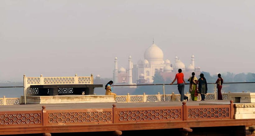 From Delhi Airport: Private Tajmahal Layover Day Trip by Car - The Itinerary: From Delhi to Agra and Back