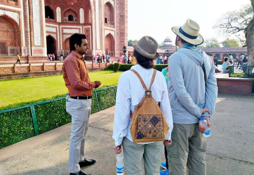 From Delhi or Agra: Taj Mahal and Fatehpur Sikri Guided Tour - Who Is This Tour Best For?