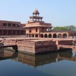 From Delhi: Overnight Agra Tour With Fatehpur Sikari By Car - Exploring the Itinerary in Detail