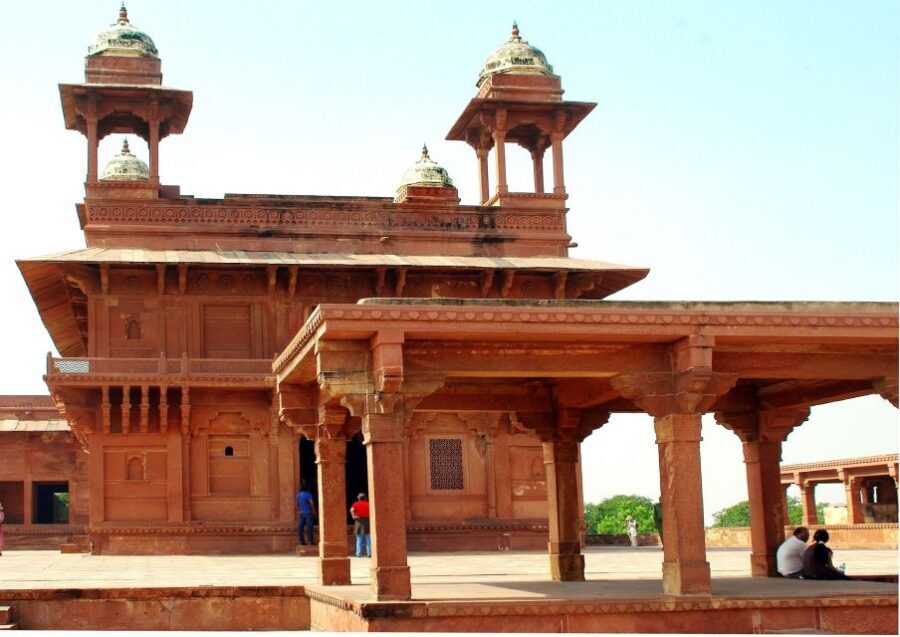 From Delhi: Private Taj Mahal Agra & Fatehpur Sikri Day Tour - Who Is This Tour Perfect For?