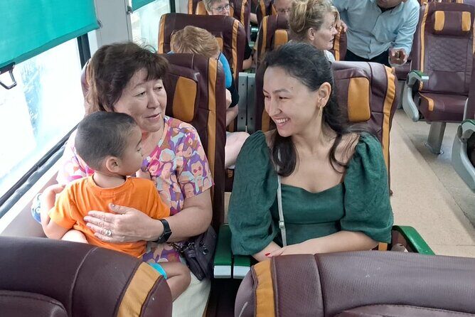 From Delhi : Taj Mahal & Agra Day Trip By Fastest Train - FAQ