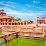 From Delhi: Taj Mahal, Agra Fort & Fatehpur Sikri Day Trip - Visiting the Taj Mahal: An Iconic Wonder