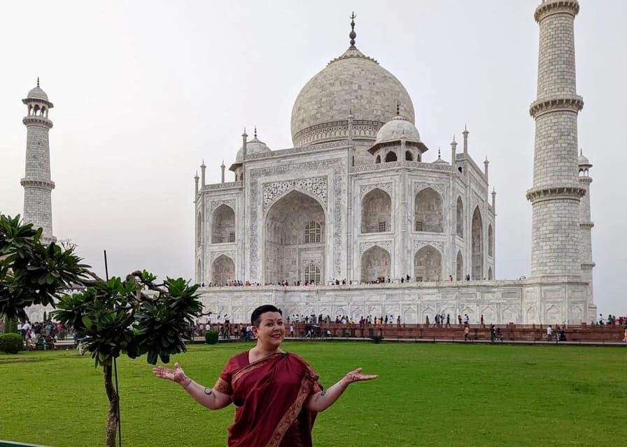 From Delhi: Taj Mahal Sunrise and Agra Fort Tour with Guide - The Majesty of Agra Fort