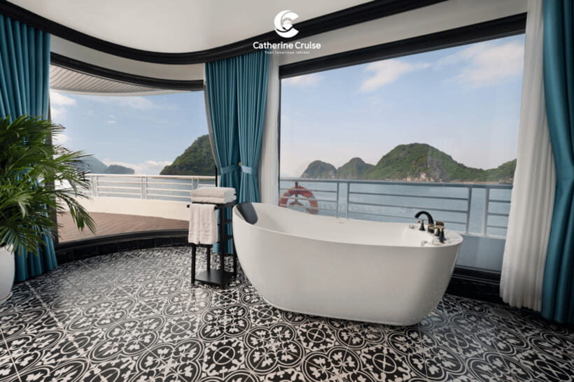 From Ha Noi: Ha Long Bay 3 Days 2 Nights 5 stars/ Bathtubs - A Deep Dive into the Experience