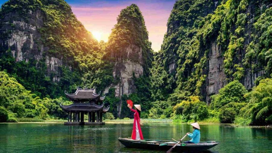 From Hanoi: 3-Day Luxury Tour Ninh Binh & Ha Long Bay Cruise - A Detailed Look at the Experience