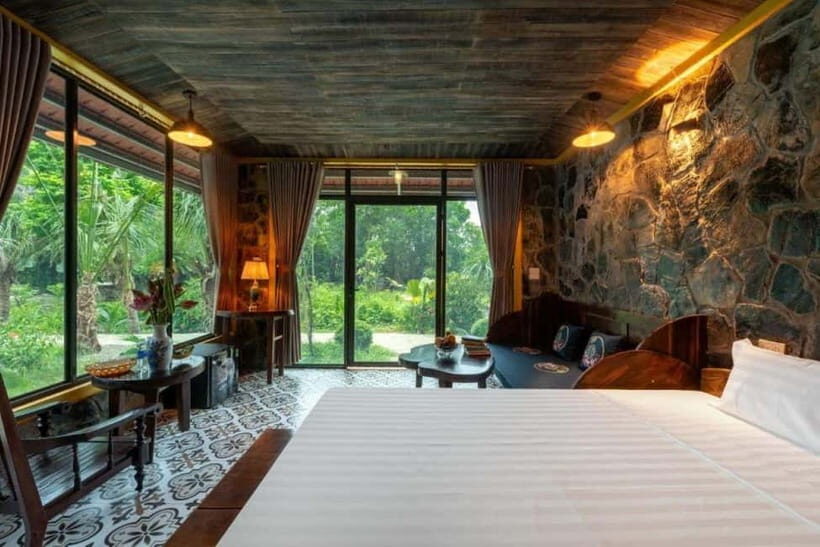 From Hanoi : 4-day Ninh Binh-Halong Bay Cruise with Balcony