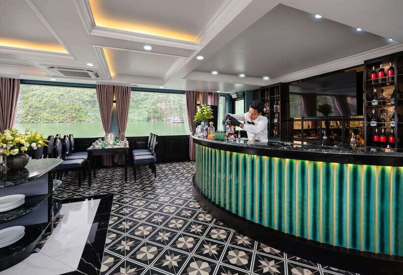 From Hanoi: BEST Ha Long Bay Tour on 5-Star Pamela Cruise - The Experience in Detail