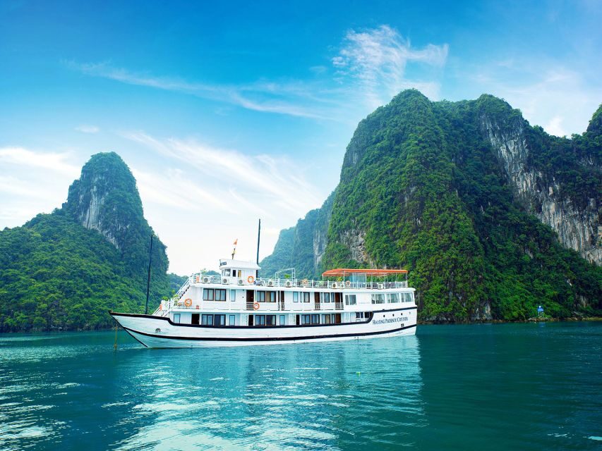 From Hanoi: Halong Explorer 3-Day Deluxe Cruise - A Deep Dive into the Ha Long Explorer 3-Day Deluxe Cruise