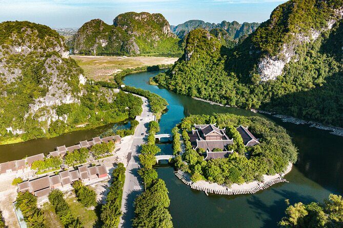 From Hanoi: Private 2-day Hoa Lu - Tam Coc & Bai Dinh - Trang An - What You Can Expect in Terms of Experience