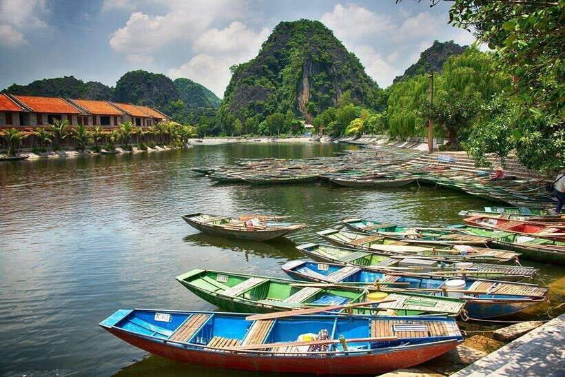 From Hanoi : Private Day Tour to Tam Coc and Phat Diem - A Full Breakdown of the Experience