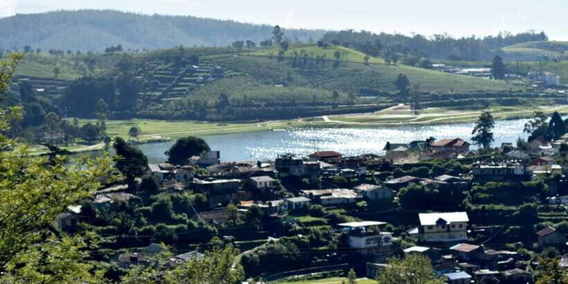 From Kandy: Private Guided Hike to Heeloya - Exploring the Mahanuvara Hills: A Genuine Sri Lankan Adventure