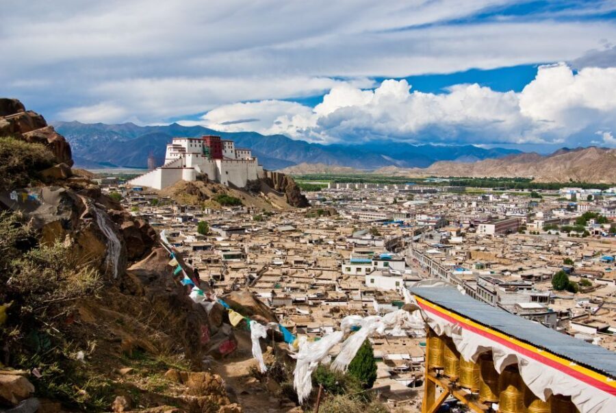 From Kathmandu: Multi-Day Tibet Highlights Trip - In-Depth Breakdown of the Itinerary