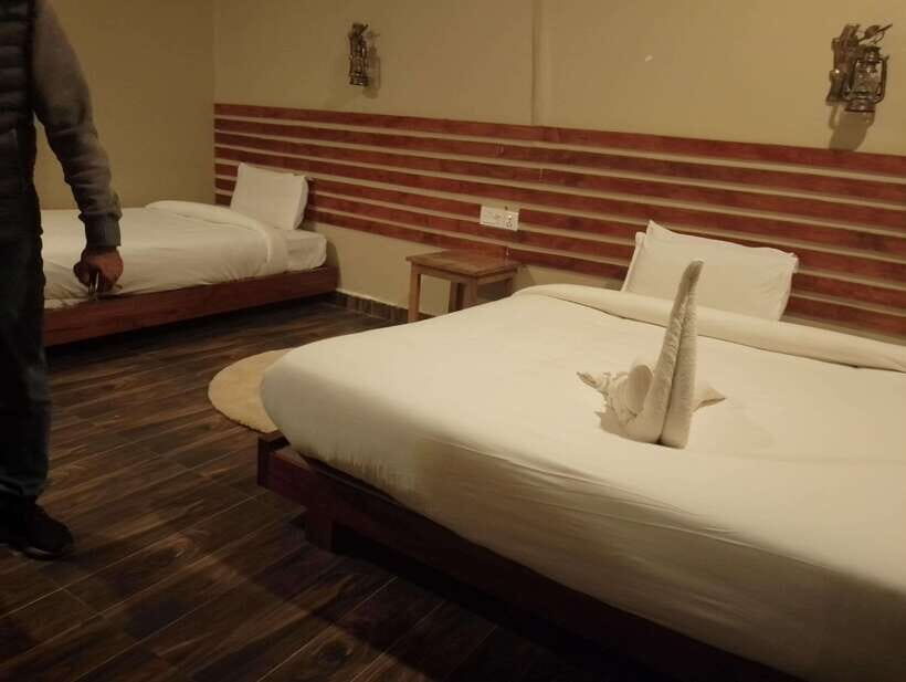 From Kathmandu or Pokhara: 5-Day Chitwan National Park Tour - What’s Included & What to Consider