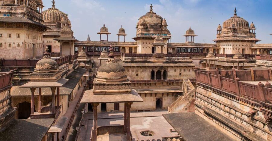 From Khajuraho: Orccha Fortress Guided Day Trip - Why This Tour Is Worth Considering