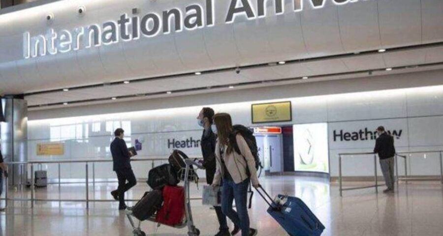 From Mumbai: Private Guided Taj Mahal Trip with Overnight - Authenticity and Value