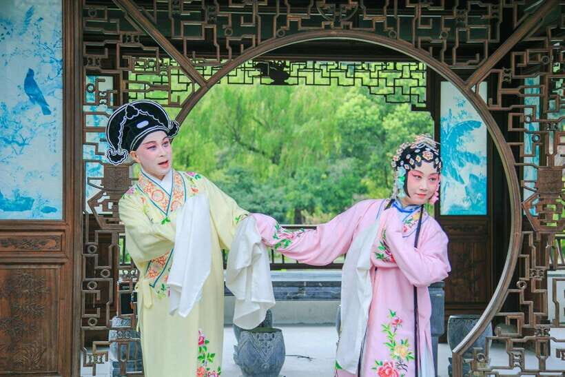 From Shanghai: 8-Day Private Tour to Hangzhou, Wuzhen, and - Wuzhen Water Town: A Step Back in Time