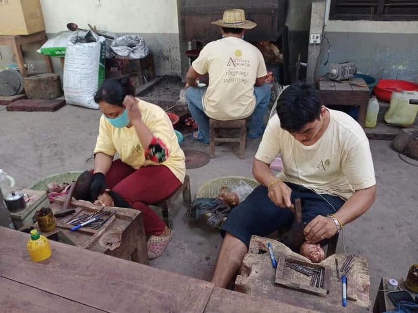 From Siem Reap: Preah Khan, Neak Pean & Pre Rup Private Tour - A Deep Dive into the Siem Reap Temples Private Tour