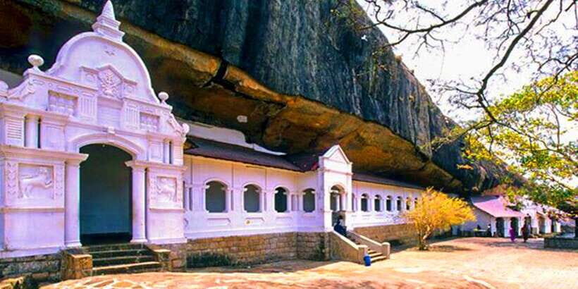 From Sigiriya: Kandy Transfer with Dambulla and Spice Garden - A Detailed Look at the Tour