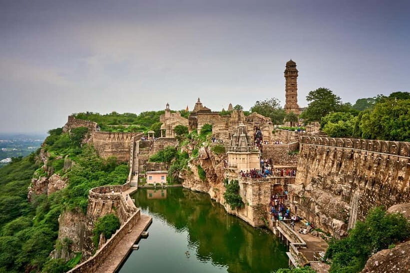 From Udaipur: Chittorgarh Fort Trip with Pushkar Drop-off - Who Should Book This Tour?