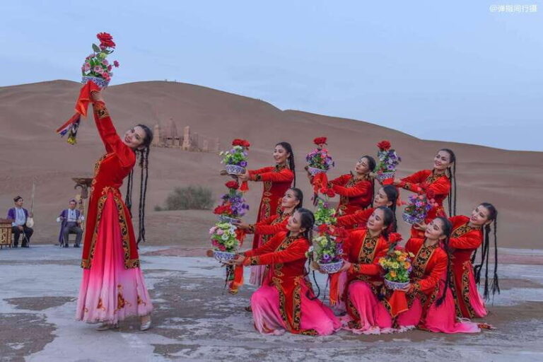 From Urumqi: 7-Day Silk Road Tour with Kashgar and Turpan - Starting Strong in Urumqi: Your Gateway to the Silk Road