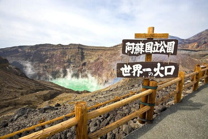Fukuoka: Mount Aso Volcano, Kumamoto Castle, Grasslands Day Tour - Who Would Enjoy This Tour?