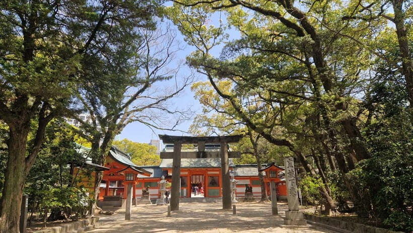 Fukuokas Sacred Path: Temples, History & Culture - A Deep Dive into the Experience