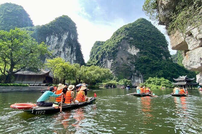 Full day Bai Dinh, Trang An and Mua Cave in Ninh Binh - Who Will Love This Tour?