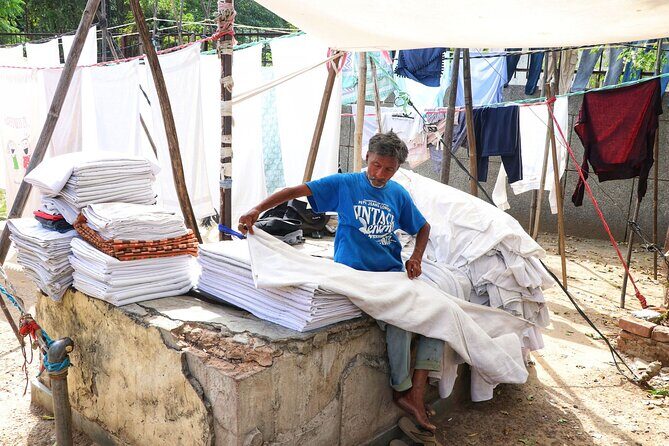 Full Day Delhi Sightseeing Tour by Public Transport - FAQs