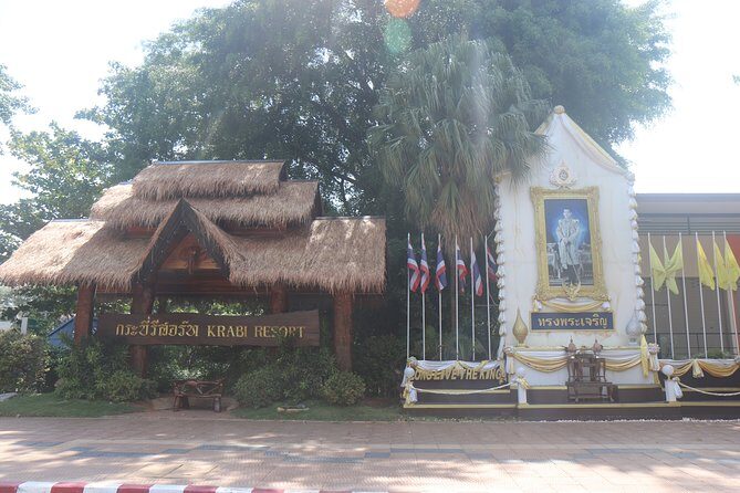 Full-Day Phi Phi Islands Tour with Lunch from Krabi - FAQs