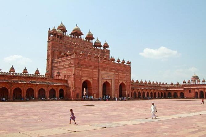 Full Day Taj Mahal & Fatehpur sikri Tour from Delhi by Car - A Closer Look at the Itinerary