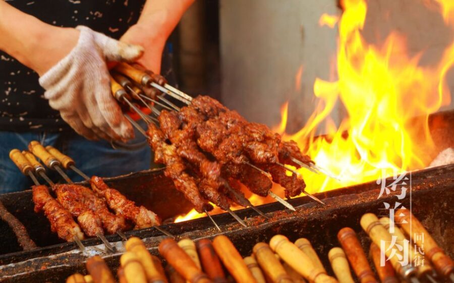 Full Day Xi'an Private: Terracotta Warriors and City Tour - Exploring Xian’s Historic Landmarks: Bell & Drum Towers