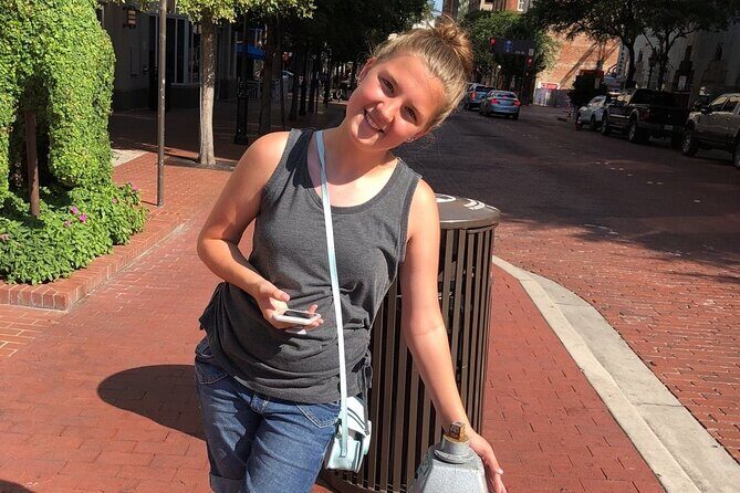 Fun City Scavenger Hunt in Sacramento by Wacky Walks - Authentic Experiences and Insights