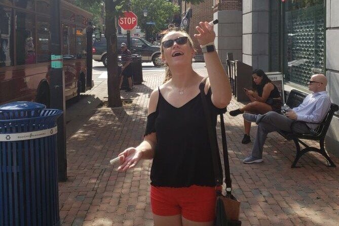 Fun City Scavenger Hunt in St. Petersburg by Wacky Walks - Who Should Consider This Tour?