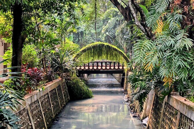 Fun Food Tour Jakarta - Exploring Jakarta’s Authentic Flavors and Green Spaces