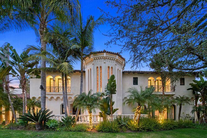 Gangsters Paradise Funeral Limo Tour of LA - What You Can Expect at Each Stop