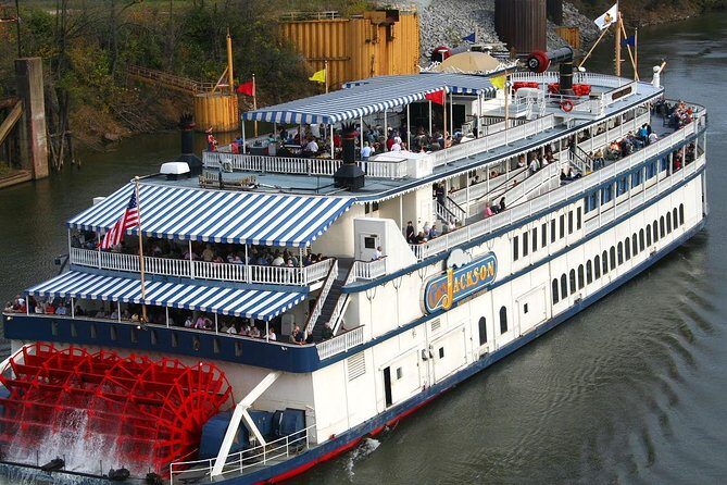 General Jackson Showboat Lunch or Dinner Cruise in Nashville - An In-Depth Look at the General Jackson Showboat Experience