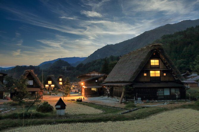 Gokayama and Shirakawago/Photoshoot by professional photographer - The Value of a Professional Photoshoot