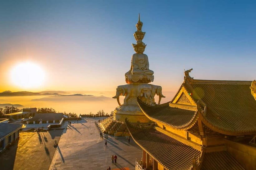 Golden Buddha & Cloud Sea: Emei Mountain Private Tour - What Makes This Tour Special?
