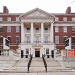 Gossip Girl Uptown Site Tour in a Vintage Car - FAQ