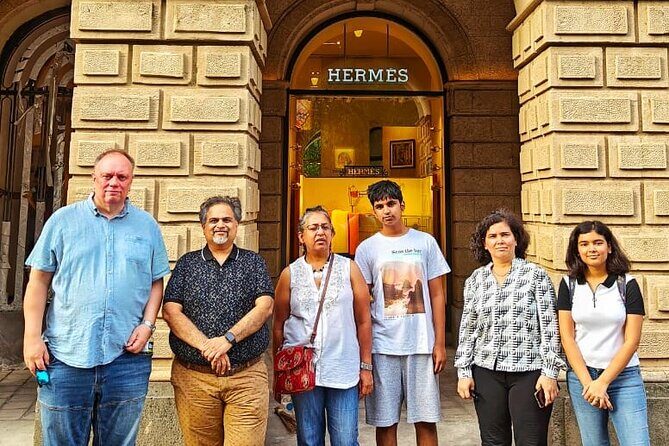 Group Guided Walking Tour in Fort and Colaba - A Deep Dive into the Mumbai Experience