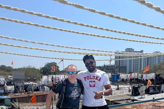 Gufrans Slum Home Tour in the Mumbai Slums - Exploring the Gufran Slum Home Tour in Detail