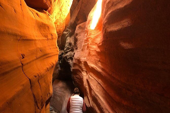 Guided Hike through Peek-a-Boo Slot Canyon (Small Group)
