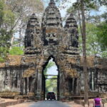 Guided Tour of Angkor Wat, Bayon, Ta Prohm, and Banteay Srei - The Experience in Detail